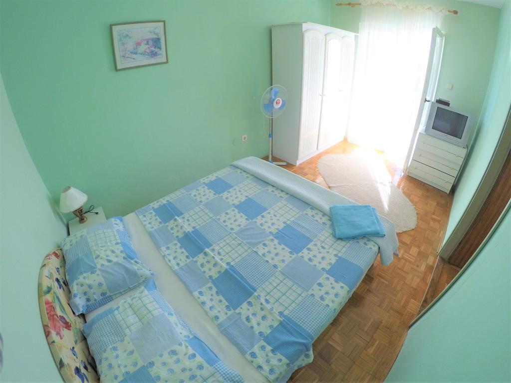 Blue City Apartment'S Repic 비오그라드나모루 외부 사진